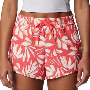 NEW Women's Columbia Bogota Stretch Printed Shorts Size Small Elastic Wasit